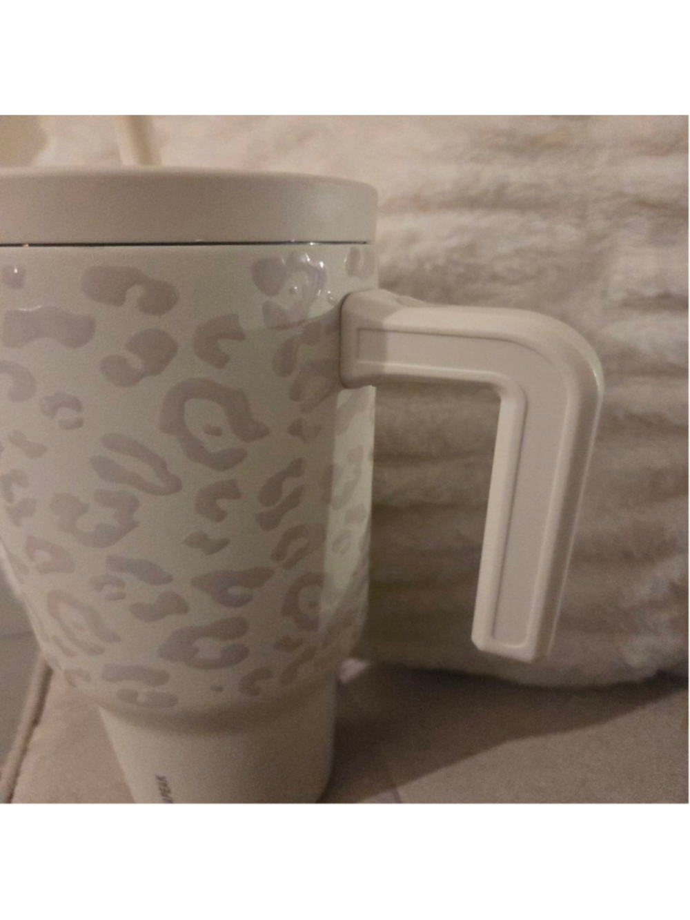 Hydrapeak 40oz White Beige Leopard Print Water Bottle One Size - Picture 4 of 10